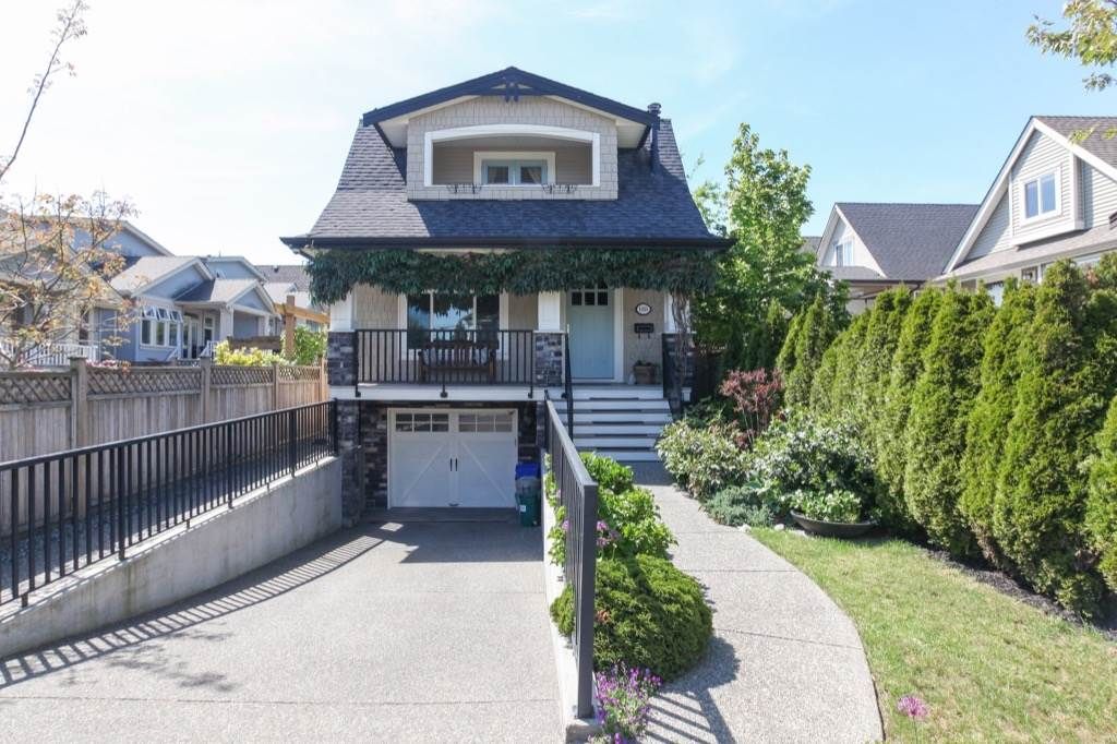 Main Photo: 1425 FINLAY Street: White Rock House for sale (South Surrey White Rock)  : MLS®# R2380364