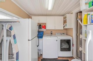 Photo 14: 9 1536 Middle Rd in VICTORIA: VR Glentana Manufactured Home for sale (View Royal)  : MLS®# 822417