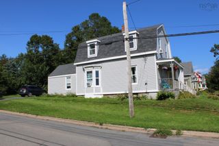 Photo 2: 68 Faulkland in Pictou: 107-Trenton, Westville, Pictou Residential for sale (Northern Region)  : MLS®# 202317719