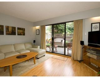Photo 3: 2 137 E 5TH Street in North_Vancouver: Lower Lonsdale Condo for sale (North Vancouver)  : MLS®# V780710