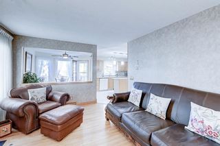 Photo 6: 59 Shawnee Way SW in Calgary: Shawnee Slopes Detached for sale : MLS®# A2028711