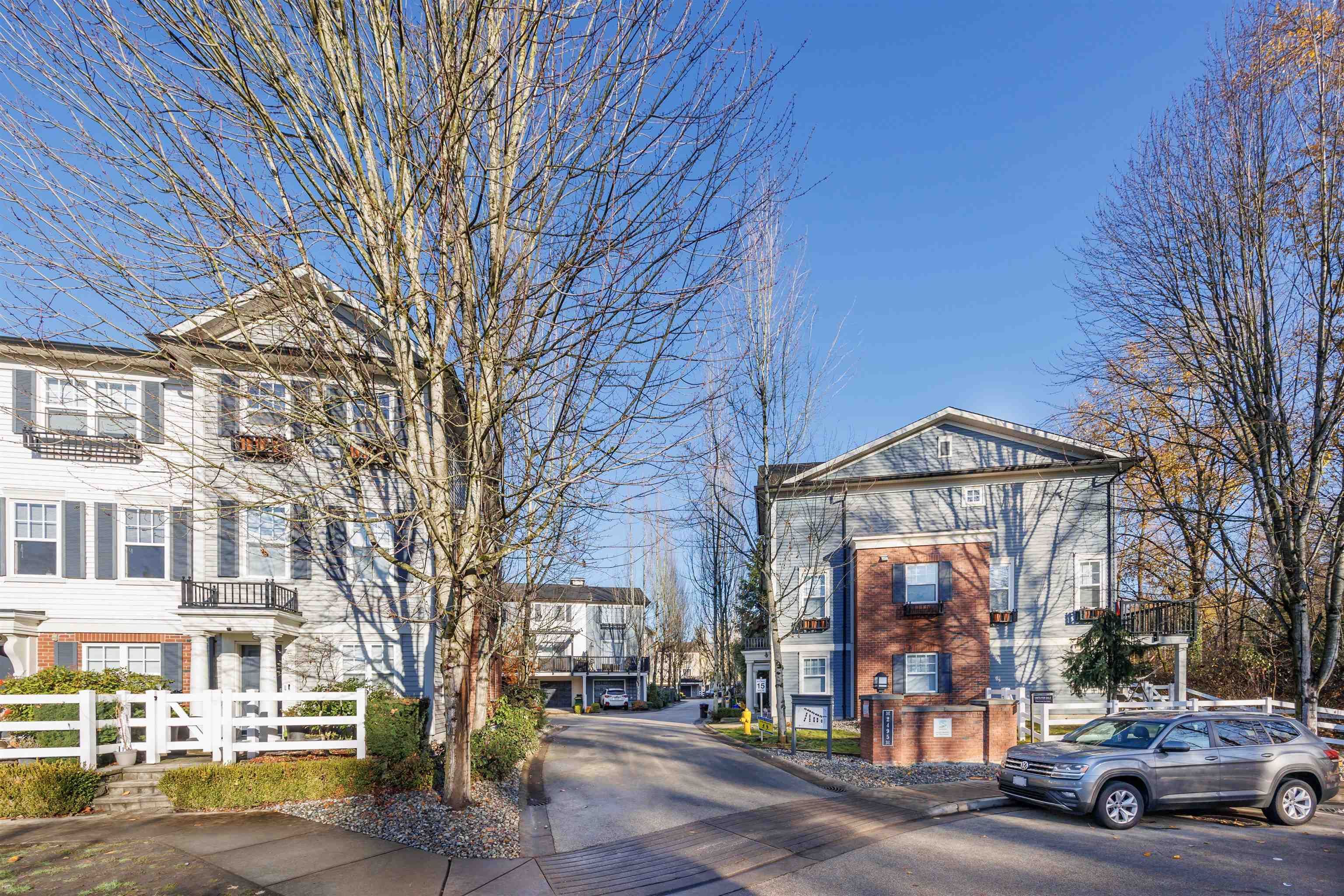 Main Photo: 14 2495 DAVIES Avenue in Port Coquitlam: Central Pt Coquitlam Townhouse for sale : MLS®# R2834402