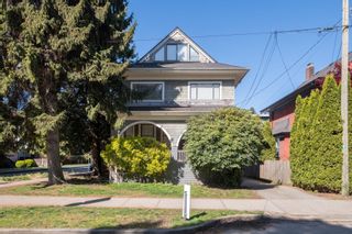 Photo 1: 1549 MAPLE Street in Vancouver: Kitsilano House for sale (Vancouver West)  : MLS®# R2873842