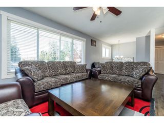 Photo 5: 32372 HILLCREST Avenue in Abbotsford: Abbotsford West House for sale : MLS®# R2489841