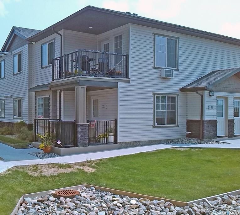 Main Photo: 31 5545 BLAKE Crescent in Regina: Lakeridge Addition Residential for sale : MLS®# SK927630