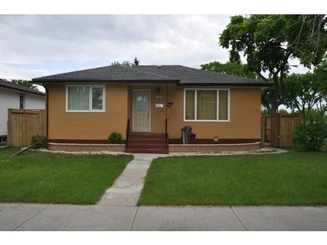 Main Photo: 504 Dalton Street in WINNIPEG: North End Residential for sale (North West Winnipeg)  : MLS®# 1212597