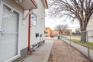 Photo 5: 981 Weatherdon Avenue in Winnipeg: Crescentwood Residential for sale (1Bw)  : MLS®# 202225512