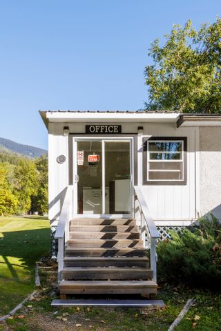 Photo 18: 2435 E Highway 16 in McBride: McBride - Town Business for sale (Robson Valley)  : MLS®# C8046771