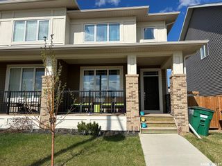 Photo 1: 385 Brighton Boulevard in Saskatoon: Brighton Residential for sale : MLS®# SK925004