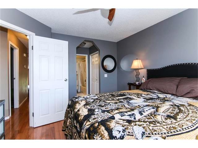 Photo 12: Photos: 208 MT ABERDEEN Circle SE in Calgary: McKenzie Lake House for sale : MLS®# C4067845
