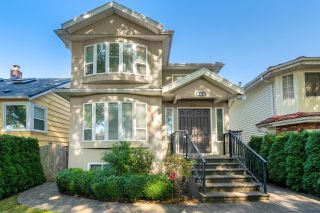 Main Photo: 841 E 38TH Avenue in Vancouver: Fraser VE House for sale (Vancouver East)  : MLS®# R2817020