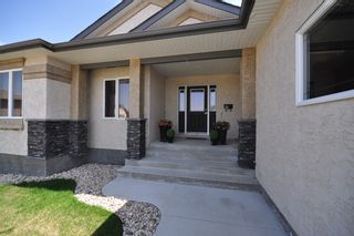Photo 3: 45 Sage Place in Oakbank: Single Family Detached for sale : MLS®# 1209976