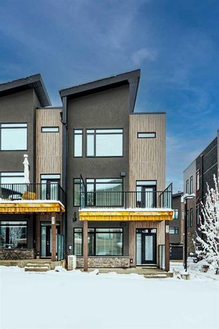 Photo 3: 51 Royal Elm Green NW in Calgary: Royal Oak Row/Townhouse for sale : MLS®# A2128667