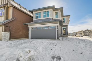 Photo 2: 315 Walcrest Way SE in Calgary: Walden Detached for sale : MLS®# A2034350