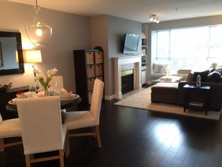 Photo 1: 205 2340 HAWTHORNE AVENUE in : Central Pt Coquitlam Condo for sale : MLS®# R2090643
