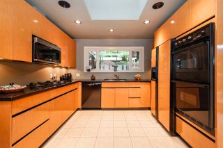 Photo 19: 4527 STONEHAVEN Avenue in North Vancouver: Deep Cove House for sale : MLS®# R2846279