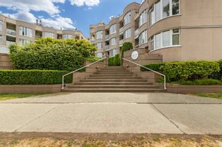 Photo 11: 316 1236 W 8TH Avenue in Vancouver: Fairview VW Condo for sale in "Galleria II" (Vancouver West)  : MLS®# R2800786