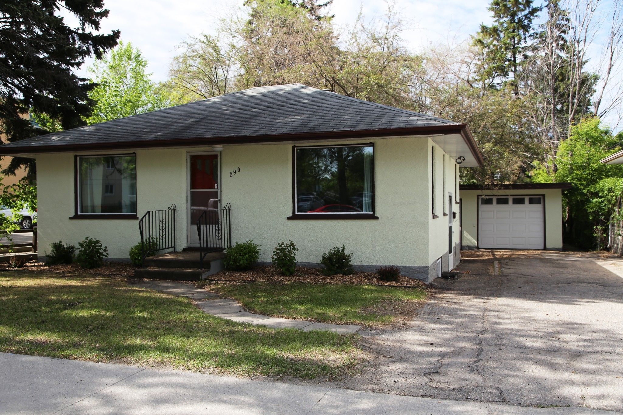 Photo 27: Photos: 290 McLeod Avenue in Winnipeg: North Kildonan Single Family Detached for sale (3F)  : MLS®# 1814938