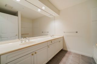 Photo 12: 207 3098 GUILDFORD Way in Coquitlam: North Coquitlam Condo for sale in "Malborough House" : MLS®# R2449072