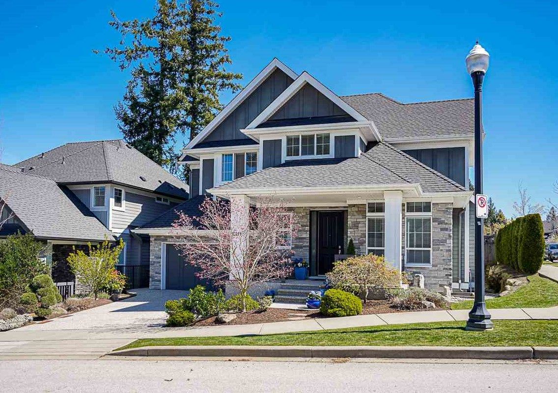 Main Photo: 2852 161 Street in Surrey: Grandview Surrey House for sale (South Surrey White Rock)  : MLS®# R2565736