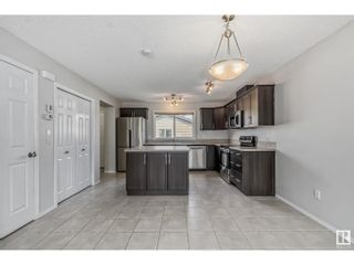 Photo 10: 3010 ARTHURS CR SW SW in Edmonton: House for sale : MLS®# E4341152