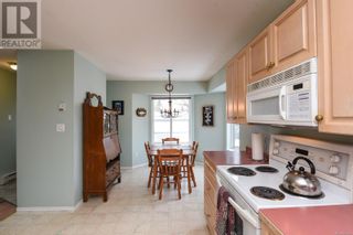Photo 3: 8 595 Evergreen Rd in Campbell River: House for sale : MLS®# 960526