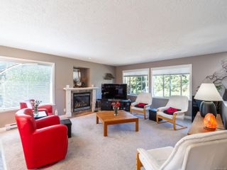 Photo 9: 2469 Labieux Rd in Nanaimo: Na Diver Lake House for sale : MLS®# 945194