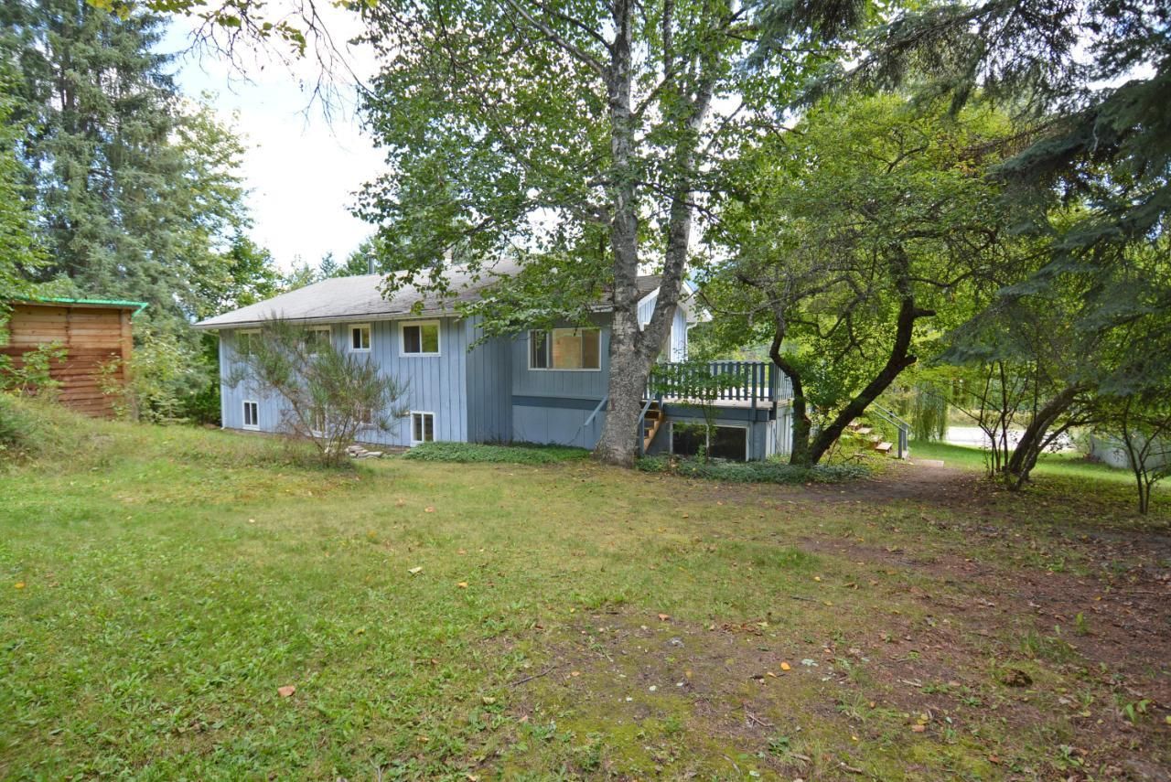 Main Photo: 4077 HEROUX ROAD in Nelson: House for sale : MLS®# 2473257