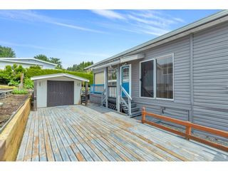 Photo 4: 13 27111 0 Avenue in Langley: Aldergrove Langley Manufactured Home for sale in "Pioneer Park" : MLS®# R2695490