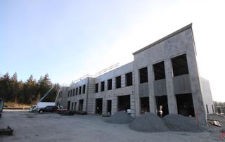 Photo 7: 13080 KATONIEN Street in Maple Ridge: Websters Corners Industrial for lease in "Kanaka Business Park" : MLS®# C8048569