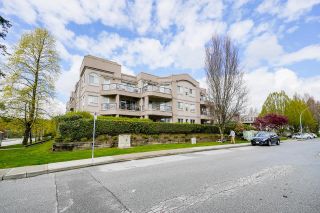 Photo 2: 323 2109 ROWLAND Street in Port Coquitlam: Central Pt Coquitlam Condo for sale in "Parkview Place" : MLS®# R2681449
