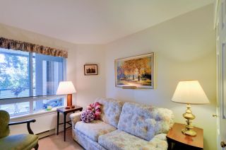 Photo 16: 314 6707 SOUTHPOINT Drive in Burnaby: South Slope Condo for sale in "MISSION WOODS" (Burnaby South)  : MLS®# R2201972
