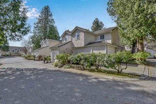 Photo 3: 2 10074 154 Street in Surrey: Guildford Townhouse for sale in "woodland grove" (North Surrey)  : MLS®# R2556855