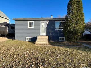 Photo 1: 303 3RD Street West in Delisle: Residential for sale : MLS®# SK954849