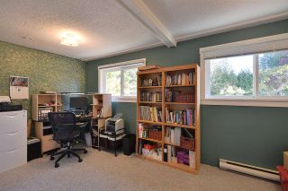 Photo 17: 537 VETERANS Road in Gibsons: Gibsons & Area House for sale (Sunshine Coast)  : MLS®# R2514136