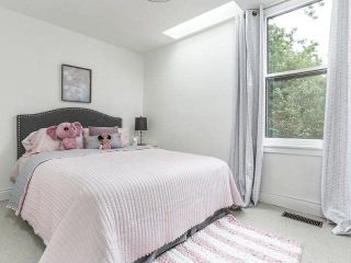 Photo 10: 172 First Avenue in Toronto: South Riverdale House (2 1/2 Storey) for sale (Toronto E01)  : MLS®# E4158640