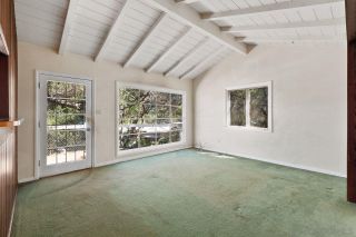 Photo 10: MOUNT HELIX House for sale : 3 bedrooms : 9638 Plimpton Rd in La Mesa