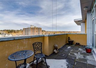 Photo 5: 802 1110 3 Avenue NW in Calgary: Hillhurst Apartment for sale : MLS®# A1233080