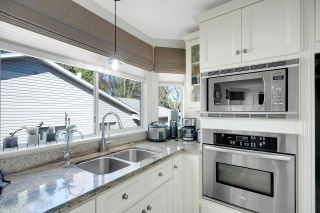 Photo 10: 6083 136 Street in Surrey: Panorama Ridge House for sale : MLS®# R2874664