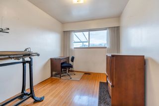 Photo 8: 2425 KITCHENER Street in Vancouver: Renfrew VE House for sale (Vancouver East)  : MLS®# R2876349