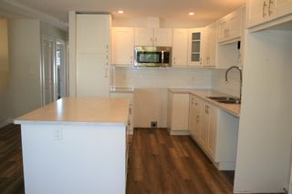 Photo 4: 27 Oliver Street: Red Deer Semi Detached (Half Duplex) for sale : MLS®# A1250575