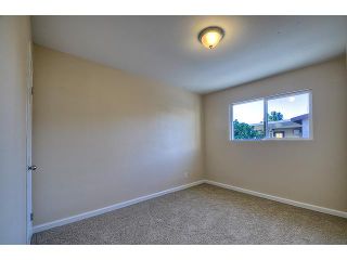 Photo 13: CLAIREMONT House for sale : 3 bedrooms : 3915 Mount Abraham Avenue in San Diego