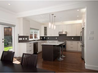 Photo 9: 2630 NAPIER Street in Vancouver: Renfrew VE House for sale (Vancouver East)  : MLS®# V1065598