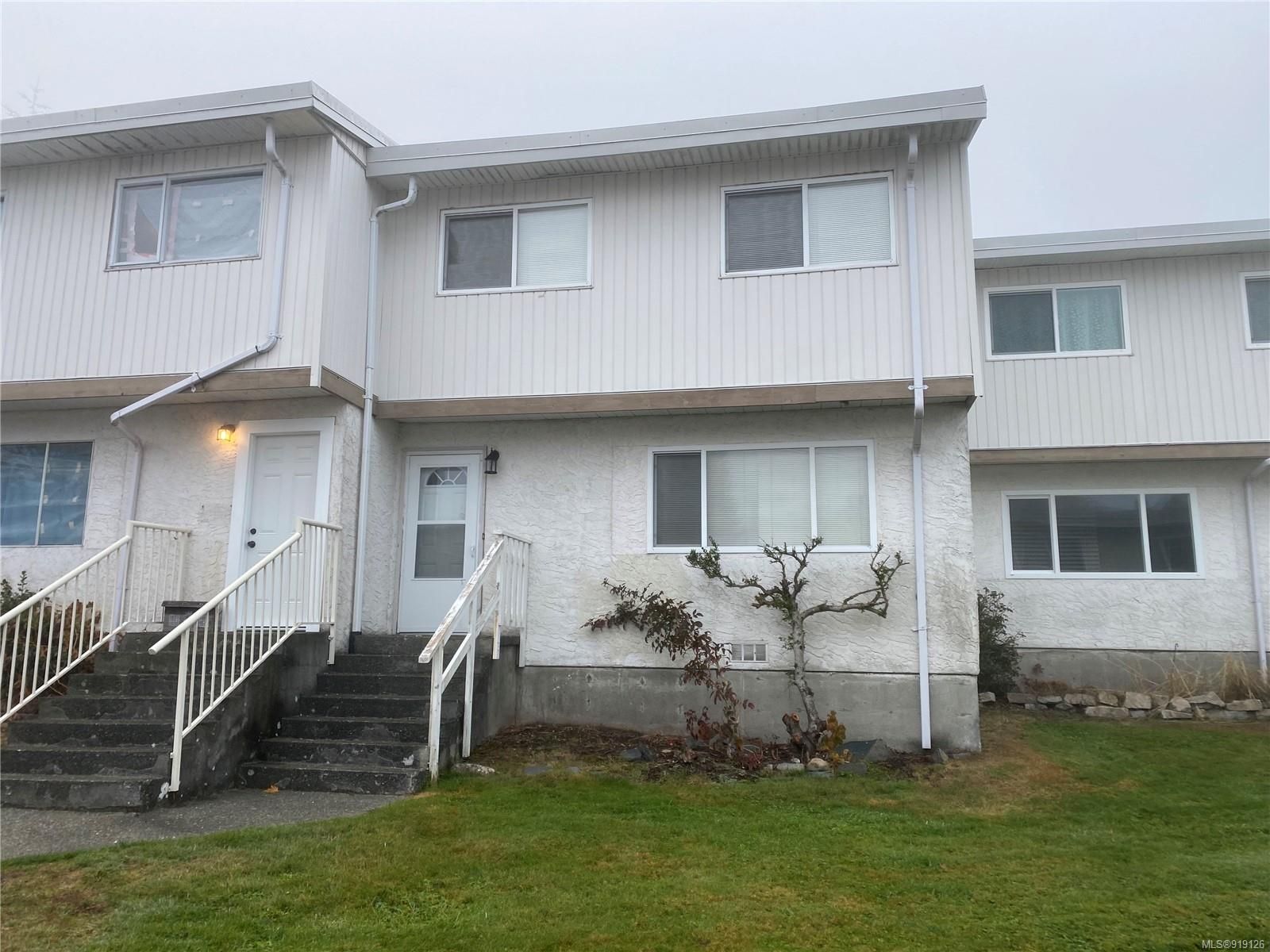 Main Photo: 41 400 Robron Rd in Campbell River: CR Campbell River Central Row/Townhouse for sale : MLS®# 919126