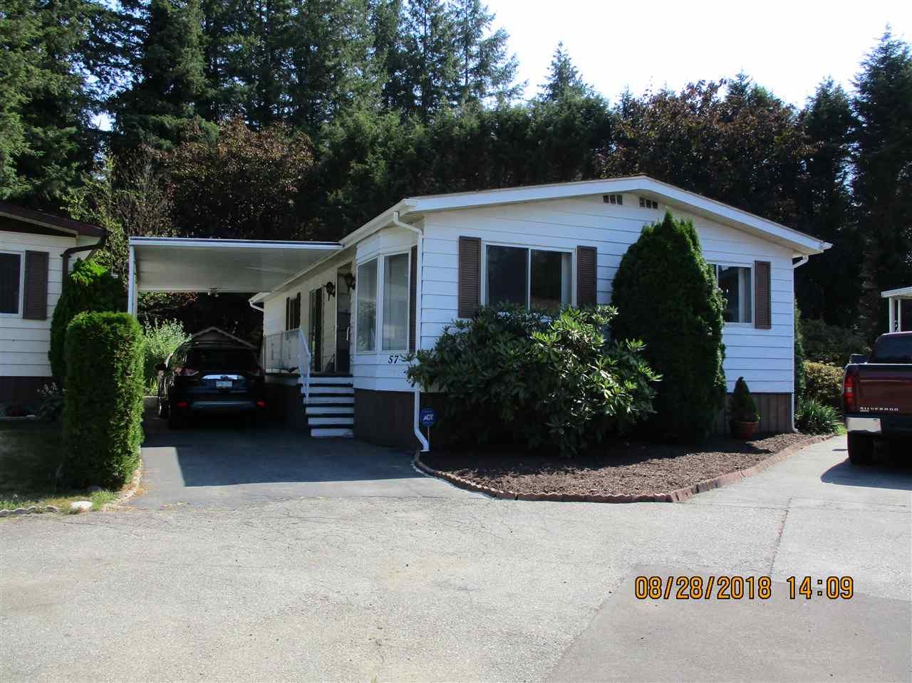 Main Photo: 57 2305 200 Street in Langley: Brookswood Langley Manufactured Home for sale in "CEDAR LANE" : MLS®# R2357125