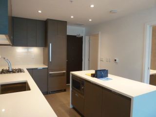 Photo 4: 406 6328 CAMBIE Street in Vancouver: Oakridge VW Condo for sale in "Park Station" (Vancouver West)  : MLS®# R2868749