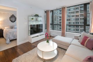 Photo 7: 2604 977 MAINLAND Street in Vancouver: Yaletown Condo for sale in "YALETOWN PARK III" (Vancouver West)  : MLS®# R2122379