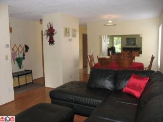 Photo 3: 6929 134A Street in Surrey: West Newton 1/2 Duplex for sale in "BENTLEY PLACE" : MLS®# F1014191
