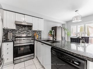 Photo 7: 51 Boyd Crescent in Ajax: Northeast Ajax House (2-Storey) for sale : MLS®# E8428694