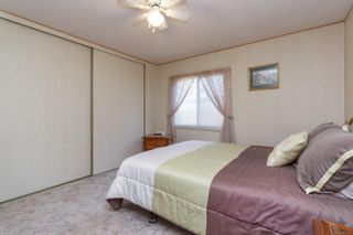Photo 15: 111 17 Chief Robert Sam Lane in View Royal: VR Glentana Manufactured Home for sale : MLS®# 860343